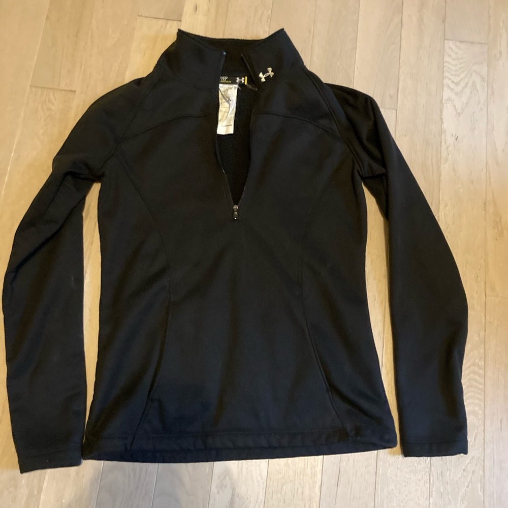 Under Armor cold gear black 1/4 zip pullover XS